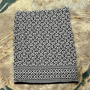 WOMENS MAX STUDIO PULL ON SKIRT SIZE LARGE PREOWNED
